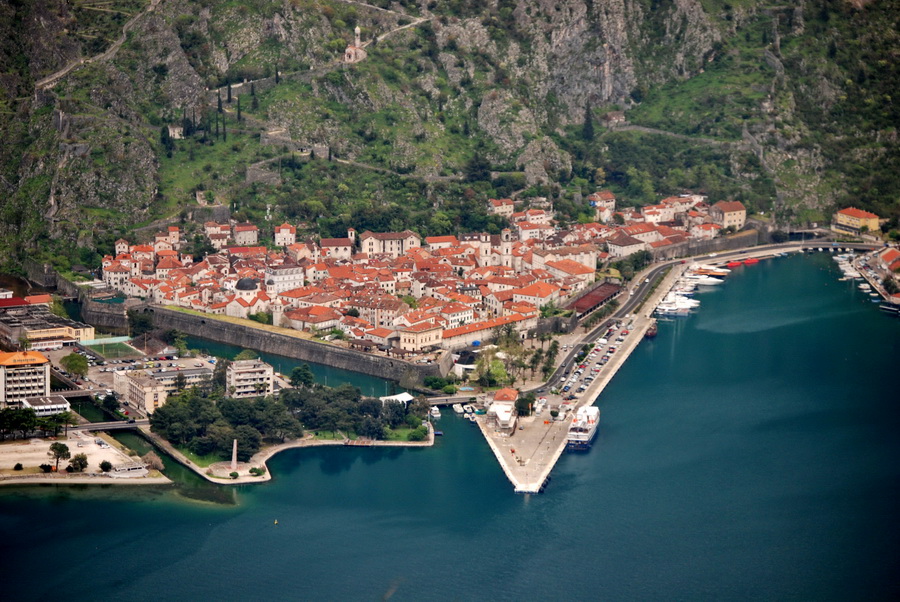 DPS pisao Dukaju, traže da se skrati mandat Skupštini opštine Kotor i smijeni Jokić