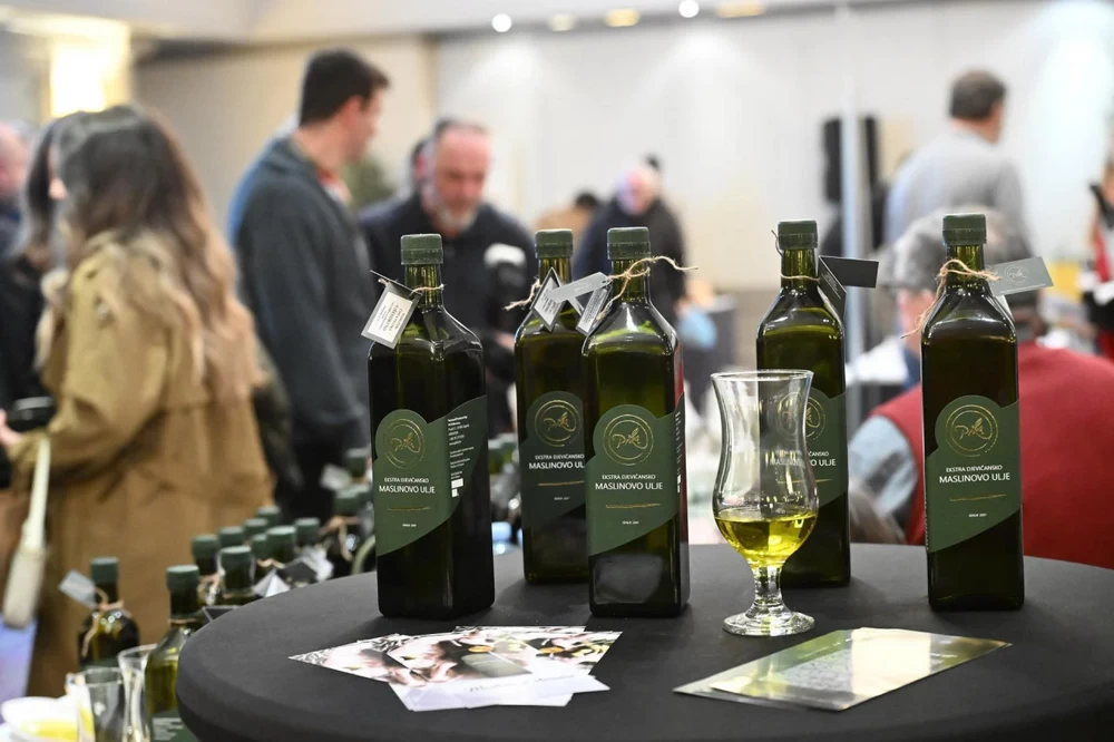 Zagreb ponovno postaje središte vrhunskog maslinarstva: stiže 11. Festival maslina s bogatim programom i slobodnim ulazom Zagreb ponovno postaje središte vrhunskog maslinarstva: stiže 11. Festival maslina s bogatim programom i slobodnim ulazom